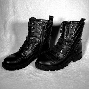 Nine West Black Combat Quilted Boots size 6 1/2